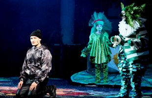 В Башкирском театре оперы и балета состоялась премьера мюзикла «Летучий корабль»