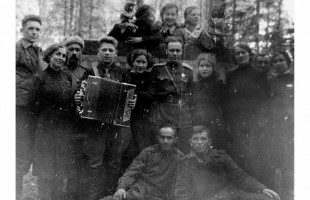 Башкирскому государственному театру кукол - 90 лет!