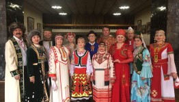 Национальные костюмы