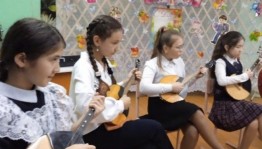 Мастер-класс «Что такое домра»