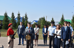 В селе Шаймуратово почтили память легендарного земляка
