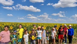 Литературно -игровая викторина «Дружба начинается с улыбки»