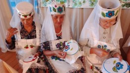 Фольклорные посиделки «Жемчужины народного творчества »