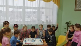 Развлекательная программа «Весёлый хоккей»