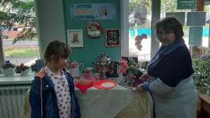 Выставка–вернисаж «Под семейным зонтиком»
