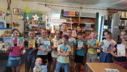 Литературное путешествие «По книжному морю под парусом лета»