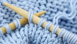 «Мастер-класс по вязанию тапочек со спицами»