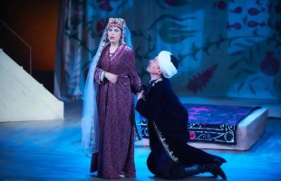 Восточная премьера: в Уфе прошел бенефис Гульшат Гайсиной