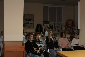 Познавательный час «Конституция моей Республики»