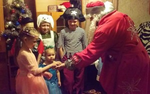 Игровая программа «С Днем рожденья Дед Мороз»