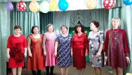 Конкурс «А ну–ка, мамочки и бабушки!»