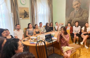Выставка иллюстраций Наркас Мурзагуловой по башкирским эпосам открылась в Уфе
