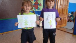 Выставка рисунков«Мамочка любимая моя!»