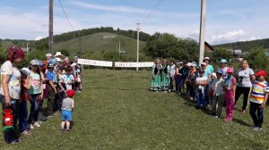 Развлекательно игровая программа «Маленькие дети на большой планете»