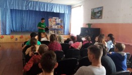 «Поэт - фронтовик», час поэзии.
