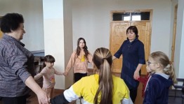 Познавательный час «Наши верные друзья»