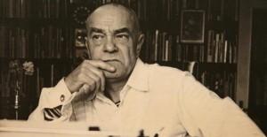 Виртуальный видеообзор к 95 - летию В. Пикуля «Русский Дюма подаривший читателям нешаблонный подход к русско истории»