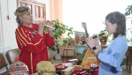 Познавательная беседа «Неповторимый чувашский наряд»