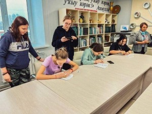 Интеллектуальная игра «Умники и умницы»