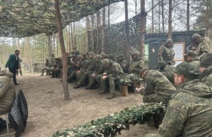 Артисты Нефтекамской филармонии поддержали участников СВО на передовой