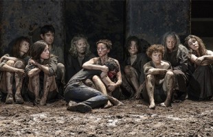 Проект TheatreHD приглашает на премьеру «Электра / Орест» театра «Комеди Франсез»