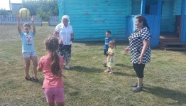 Игровая программа «Давайте дружить»