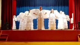 Концерт «На земле есть ангелы и их называют мамами»