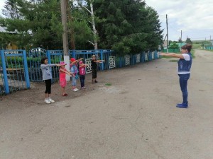 Познавательно - развлекательная программа «Один за всех и все за одного»