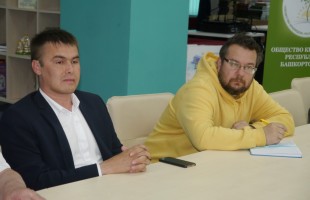 Башкирские писатели встретились с писателем Максимом Замшевым и поэтом Александром Чистяковым