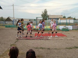 Дискотека «Танцуй пока молодой»