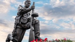 Час памяти «Слава тебе, победитель солдат!»