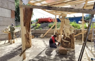 В Уфе проходит конкурс по изготовлению деревянных скульптур