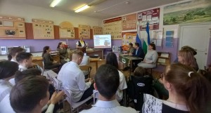 Познавательный час «Защитники нашей страны»