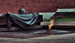 Патриотический час «Подвиг твой бессмертен»