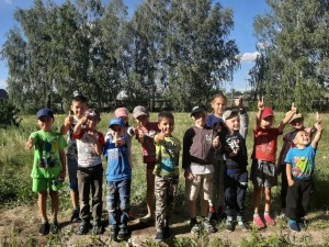Развлекательная программа «Веселые ладошки»