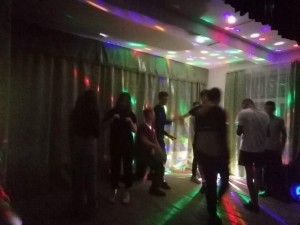 Танцевальный вечер «Звонкий месяц май»