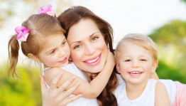 Концертная программа «Лучше мамы в мире нет»