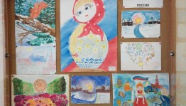 Выставка рисунков«Россия Родина моя»