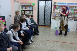 Литературный онлайн-обзор «Про старушку и избушку»