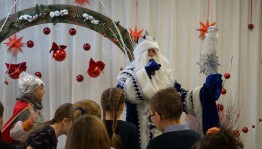 Театрализованное представление «Здравствуй, Новый год!»