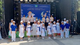 На «Китап-Байраме» провели песенный флешмоб к Дню защиты детей