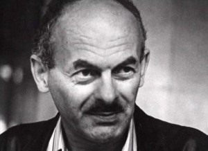 Книжная выставка к 100 -летию Б. Окуджавы «Замок надежды»