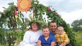 Игровая программа «Дружная семья»