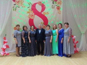 Тематический вечер «Нет выше звания, чем мама»