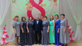 Тематический вечер «Нет выше звания, чем мама»