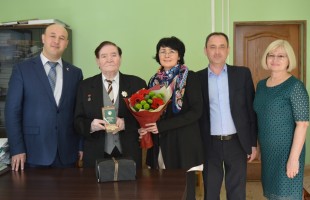 Заслуженному артисту Башкирской АССР Гумеру Абдульманову вручили Орден Салавата Юлаева