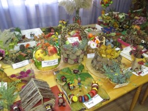 Конкурс- выставка поделок из природных материалов «Безнен кулдан килэ»