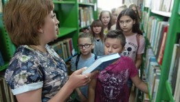 Экскурсия по библиотеке «Добро пожаловать, или в библиотеку вход разрешен»