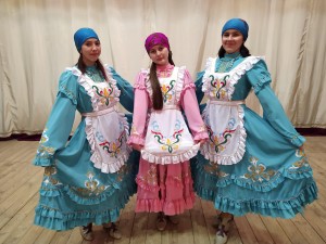 Флешмоб, посвященный Дню национального костюма «От истоков...»