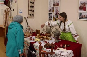 Выставка «Народный колорит»